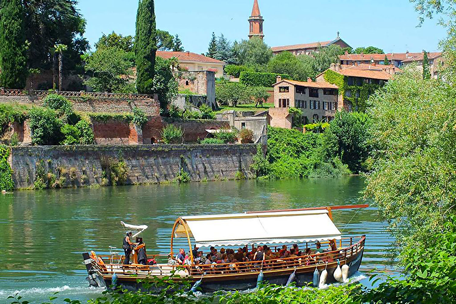 Gabarre sur le Tarn au départ du camping : Aiguelèze - Albi